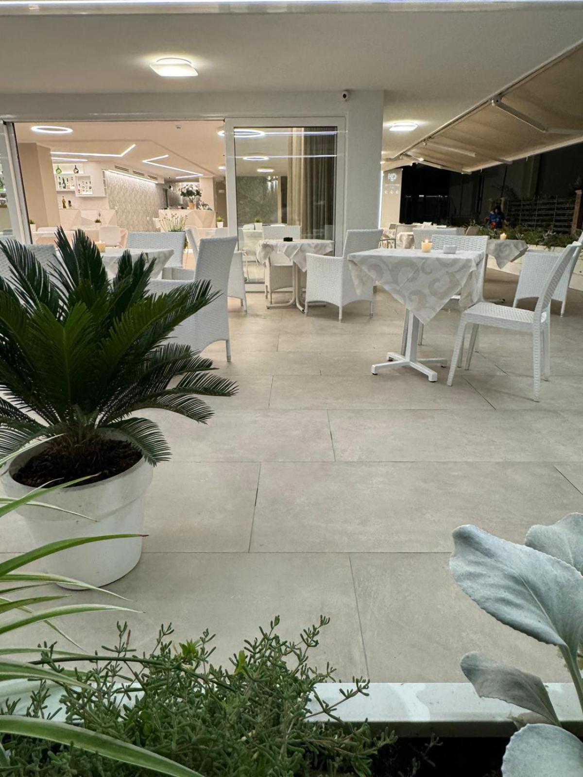 Hotel San Domingo Bellaria-Igea Marina Exterior foto