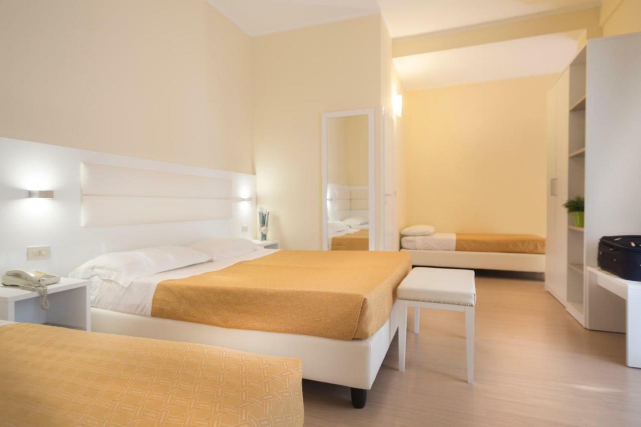 Hotel San Domingo Bellaria-Igea Marina Exterior foto